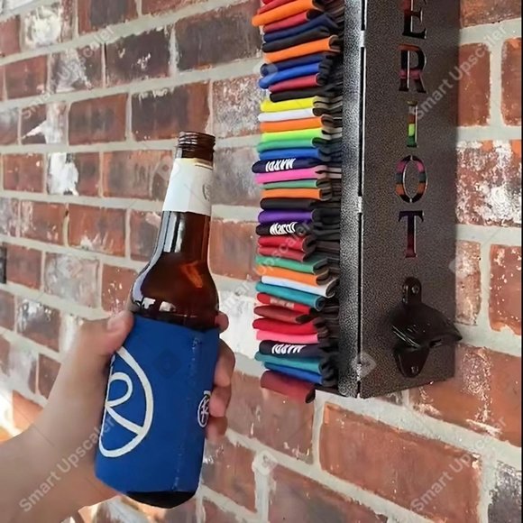 Can cooler sleeve holder with Bottle Opener - Picture 3 of 3